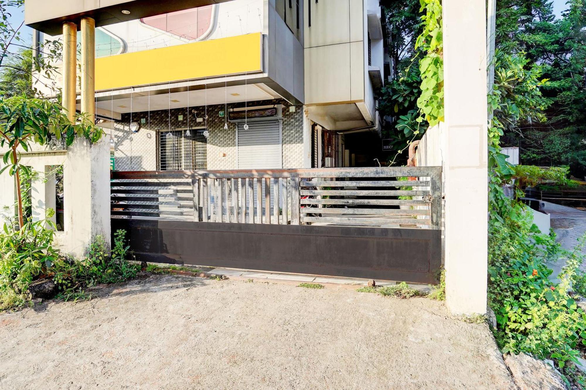 Super Hotel O Katol Road Friends Colony Nagpur Ngoại thất bức ảnh